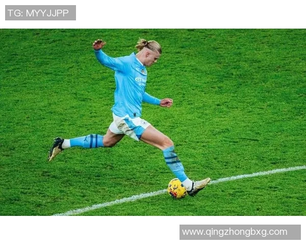 欧美00后足球明星崛起新一代球场巨星的成长与挑战